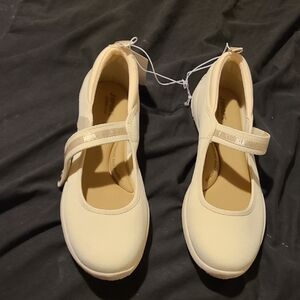 Elegant Cream Mary Jane Sandals